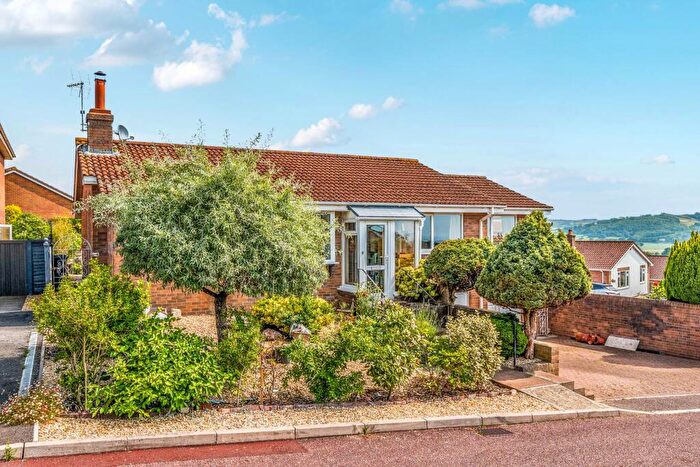 3 Bedroom Detached House For Sale In Oaklands Close, Seaton, Devon, EX12