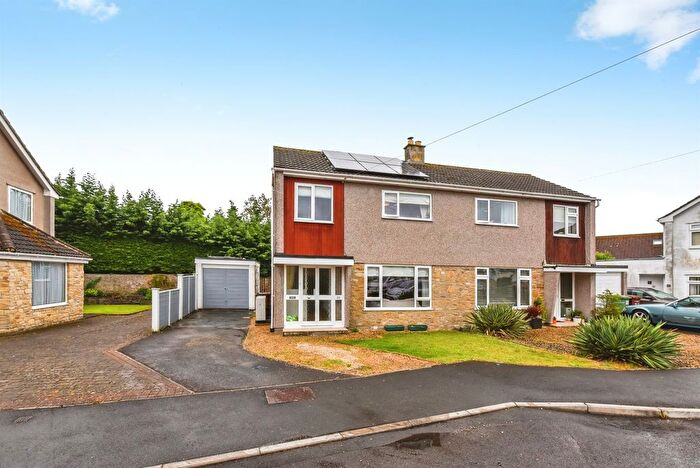 3 Bedroom Semi-Detached House For Sale In Homefield Close, Beckington, Frome, BA11