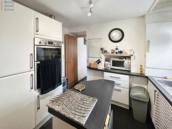 2 Bedroom Detached House For Sale In Twynpandy, Pontrhydyfen, Port Talbot, Neath Port Talbot., SA12