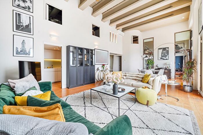 2 Bedroom Flat To Rent In Peterborough Road, SW6