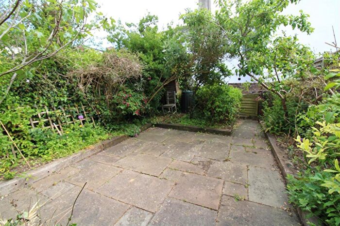 3 Bedroom Maisonette To Rent In Upper Hamilton Road, Brighton, BN1