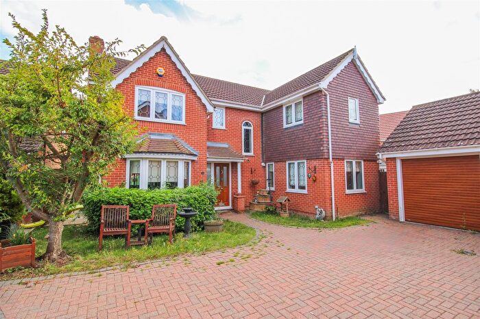4 Bedroom Detached House To Rent In Ashworth Place, Church Langley, Harlow, CM17