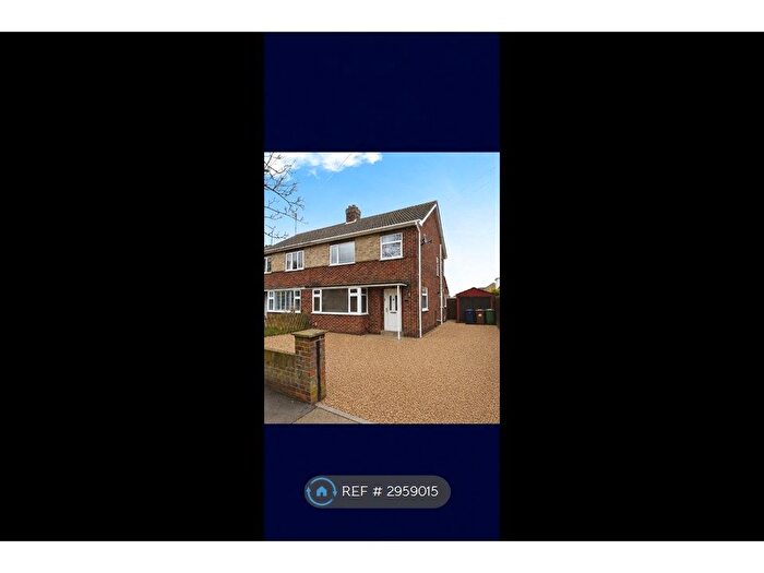 3 Bedroom Semi-Detached House To Rent In Mount Drive, Wisbech, PE13