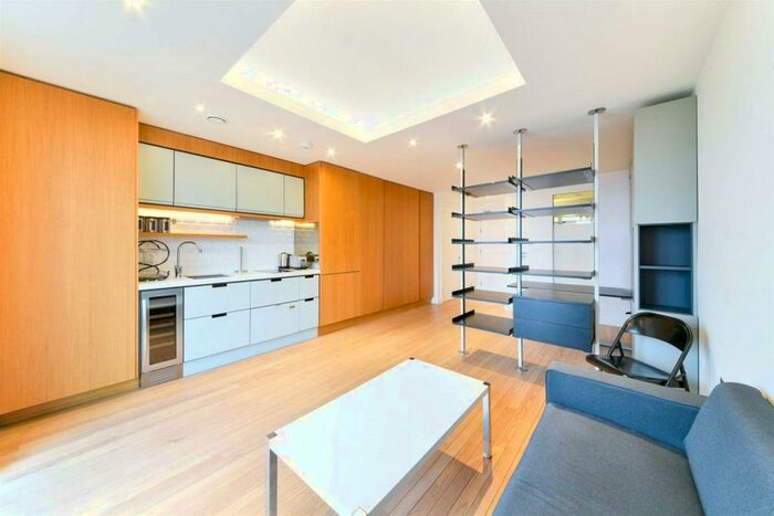 Apartment To Rent In Park Vista Tower, Wapping Lane, Wapping Lane, E1W