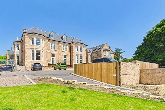 2 Bedroom Flat For Sale In Bay Road, Clevedon, BS21
