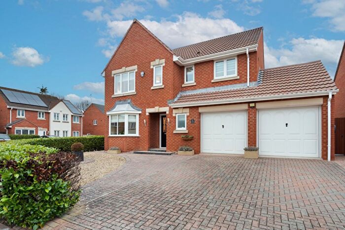 4 Bedroom Detached House For Sale In Coburn Gardens, Cheltenham, GL51