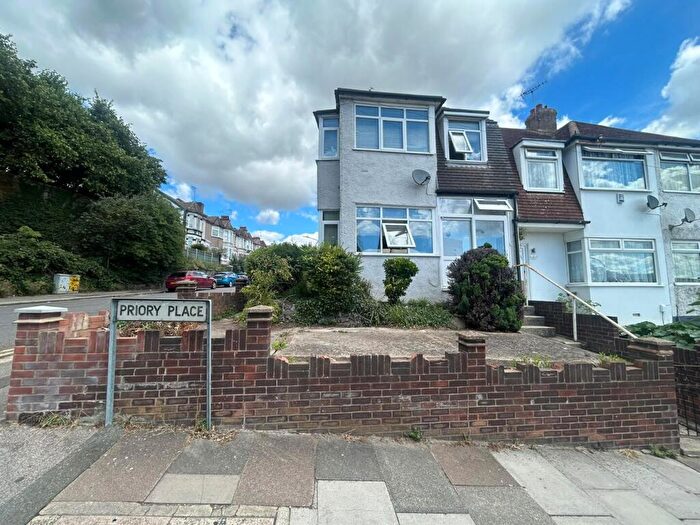 3 Bedroom House To Rent In Priory Place, Dartford, DA1