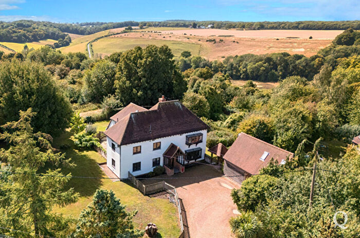 6 Bedroom Detached House For Sale In South Green, Sittingbourne, Kent, ME9