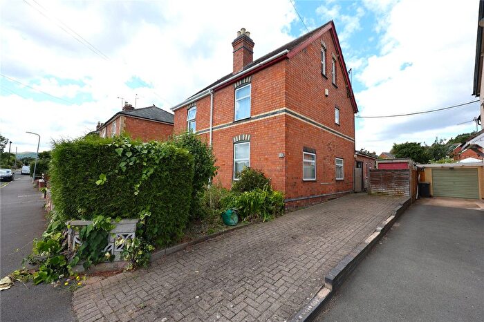 3 Bedroom Semi-Detached House For Sale In Sherrards Green Road, Malvern, Worcestershire, WR14