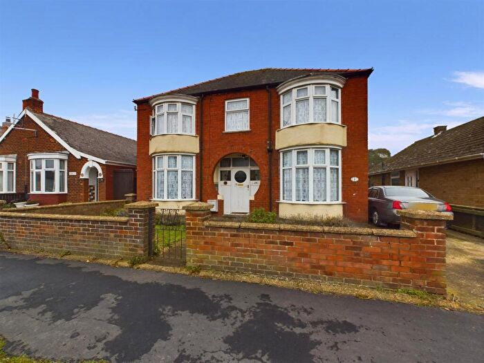 5 Bedroom Detached House For Sale In St. Andrews Road, Mablethorpe, LN12