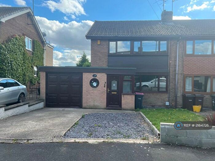 3 Bedroom Semi-Detached House To Rent In Osborne Road, Kiveton Park, Sheffield, S26