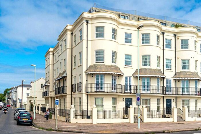 2 Bedroom Flat For Sale In Marine Parade, Worthing, West Sussex, BN11
