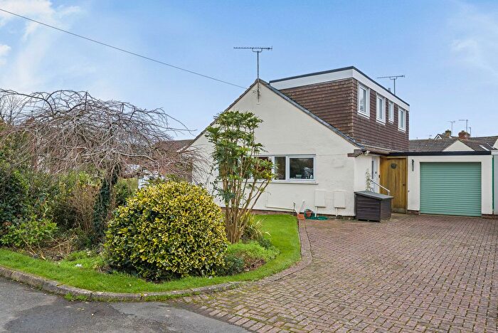 4 Bedroom Detached Bungalow For Sale In Trull Green Drive, Trull, Taunton, TA3