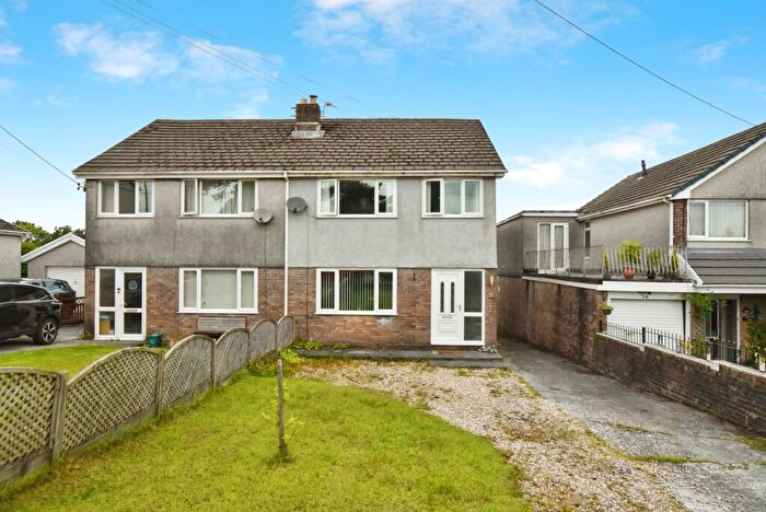 3 Bedroom Semi-Detached House For Sale In Pontardulais Road, Tycroes, Ammanford, Carmarthenshire, SA18