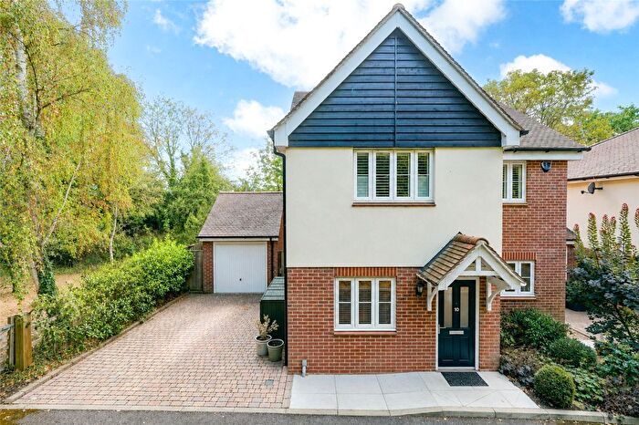 5 Bedroom Detached House For Sale In Heron Close, Wheathampstead, AL4