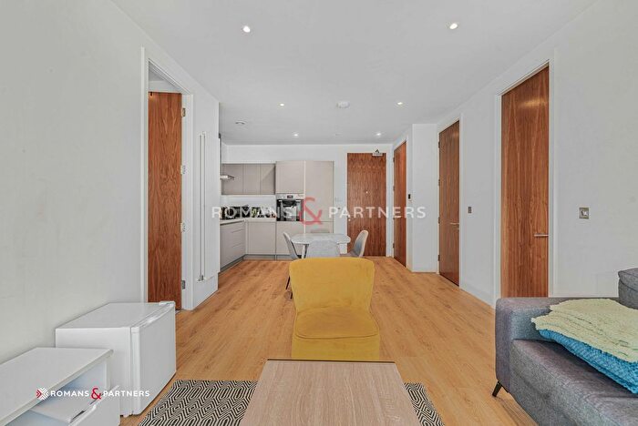 2 Bedroom Flat To Rent In Lightbox, Media City, M50