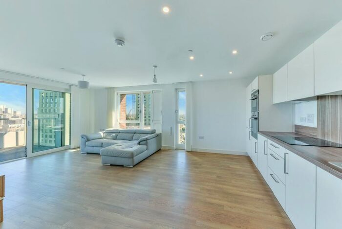3 Bedroom Apartment To Rent In Marner Point, Jefferson Plaza, London, E3