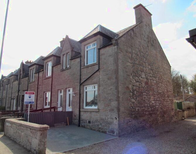 Houses for sale in Nairn, Highland