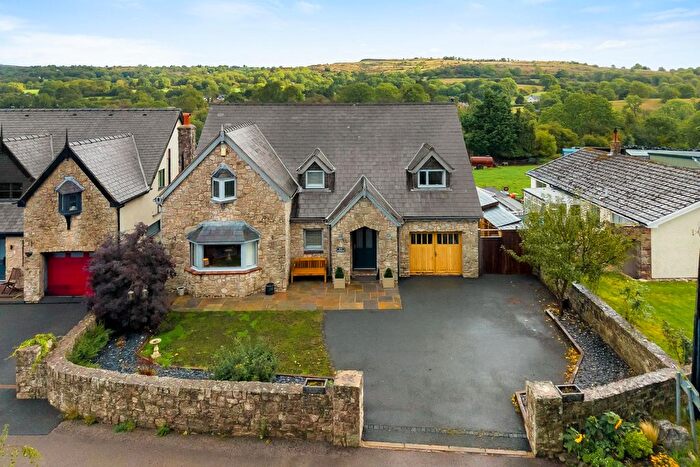 4 Bedroom Detached House For Sale In Llanarmon Yn Ial, Mold, Denbighshire, CH7