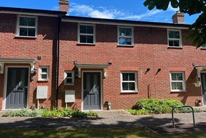 2 Bedroom Terraced House To Rent In Kings End, Bicester, OX26