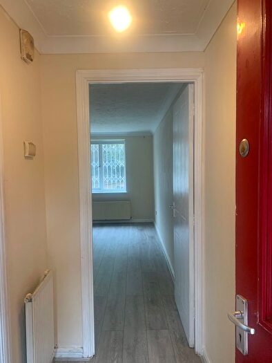 2 Bedroom Terraced House To Rent In Dahlia Gardens, Ilford, IG1