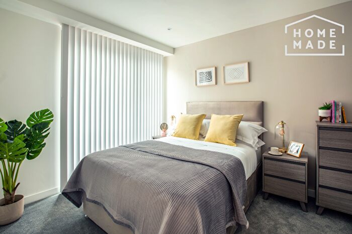 1 Bedroom Flat To Rent In Botanica, M15