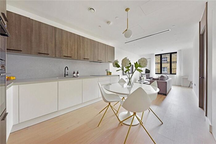 1 Bedroom Apartment To Rent In Cosway Street, London, NW1