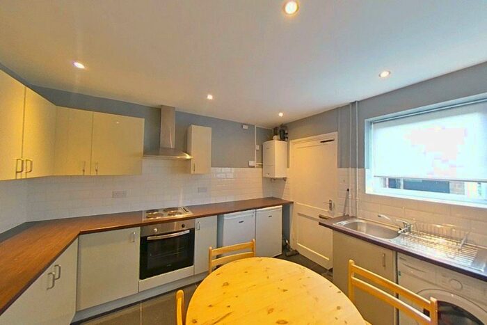 3 Bedroom Property To Rent In Alan Moss Road, Loughborough, LE11