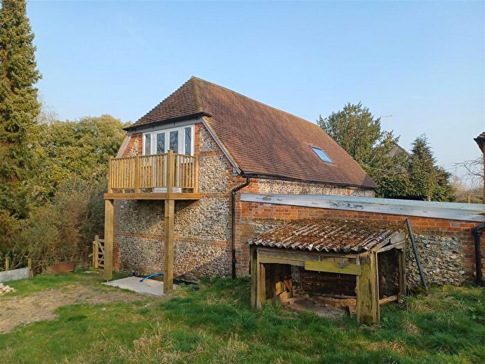 1 Bedroom Flat To Rent In Goodworth Clatford, Andover, SP11