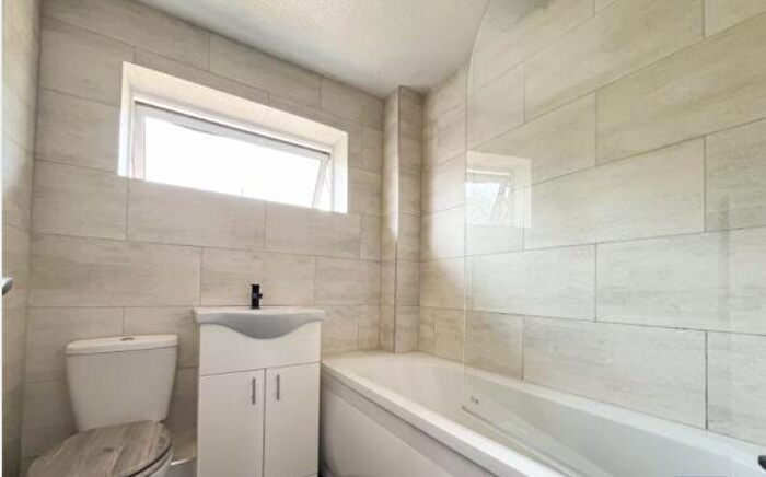 3 Bedroom Semi-detached House To Rent In Whitethorn Crescent, Sutton Coldfield, B74