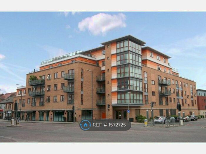 2 Bedroom Flat To Rent In Hills Road, Cambridge, CB2