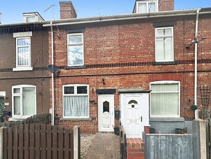 3 Bedroom Terraced House To Rent In Ferry Terrace, Low Road, Conisbrough, DN12