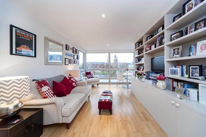 1 Bedroom Flat To Rent In Bartholomew House, Southern Row, London, W10