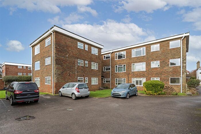 2 Bedroom Flat For Sale In Rowlands Road, Worthing, West Sussex, BN11