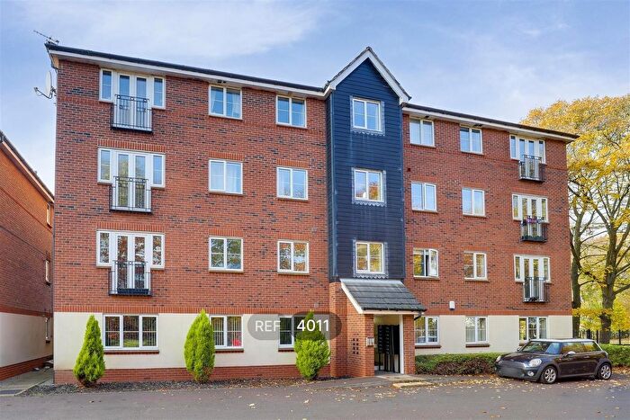 2 Bedroom Flat To Rent In Stavely Way, Gamston, Nottingham, NG2