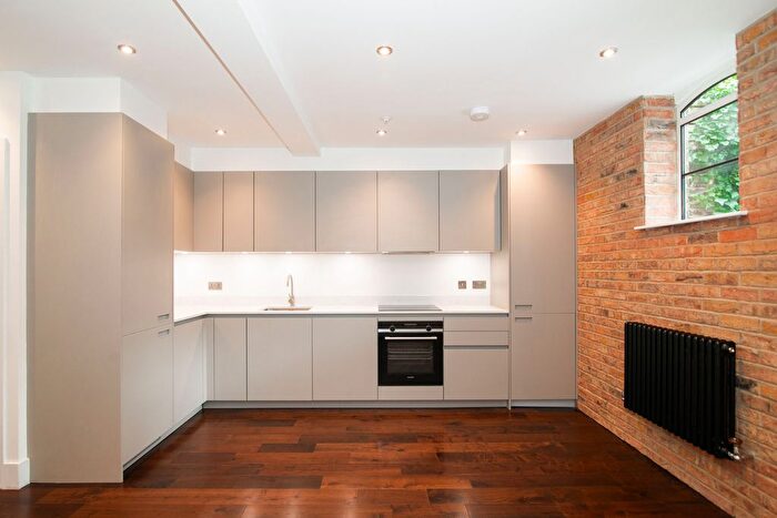 1 Bedroom Flat To Rent In Friars Lane, Richmond, TW9