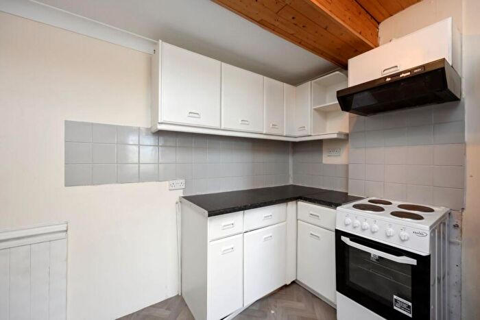 1 Bedroom Flat For Sale In Flat West Mansions, Heene Terrace, Worthing, West Sussex, BN11