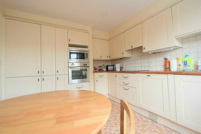 4 Bedroom Terraced House To Rent In West Drive, Edgbaston, . Available On January For Families, B5