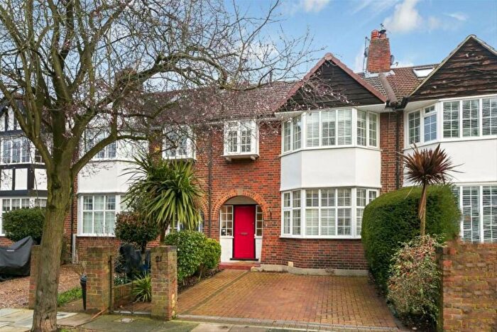 4 Bedroom Terraced House To Rent In Michelham Gardens, Twickenham, TW1