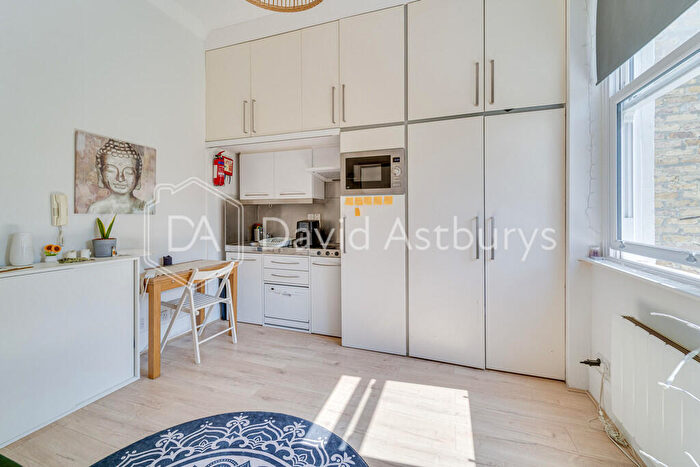 Studio To Rent In Camden Road, Holloway, London, N7