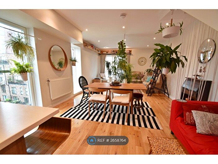 2 Bedroom Flat To Rent In Old Mill Street, Manchester, M4