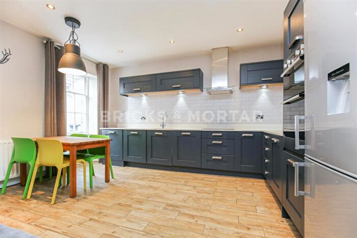 5 Bedroom Apartment To Rent In (£pppw) St. James Street, City Centre, Newcastle Upon Tyne, NE1