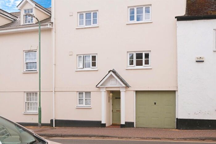 2 Bedroom Apartment For Sale In Glendower Street, Monmouth, NP25