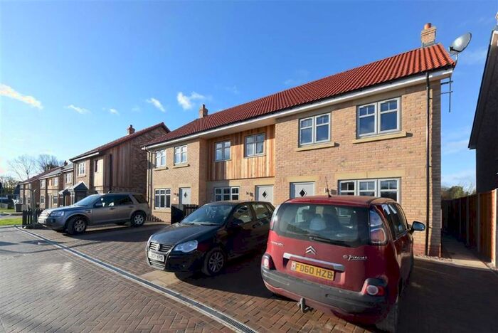 3 Bedroom Terraced House To Rent In Henson Drive, Park Lane, Cottingham HU16