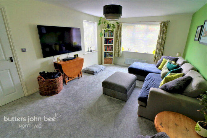 5 Bedroom Detached House For Sale In Kensington Crescent, Northwich, CW8