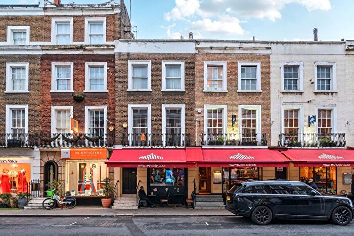2 Bedroom Terraced House For Sale In Beauchamp Place, London, SW3