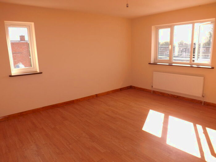 1 Bedroom Flat To Rent In High Street, Coalville, LE67
