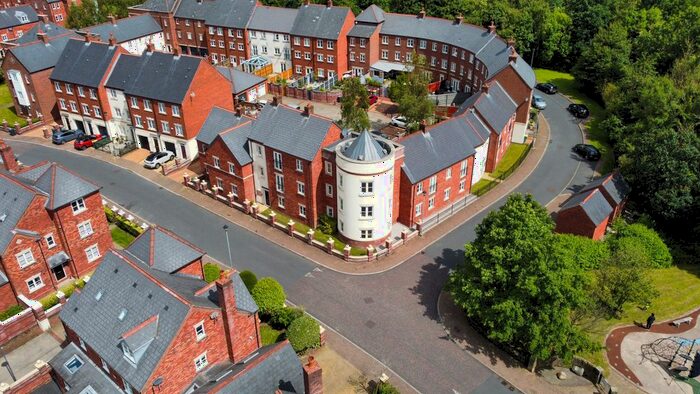 3 Bedroom Flat To Rent In Ladybank Avenue, Preston, Lancashire, PR2