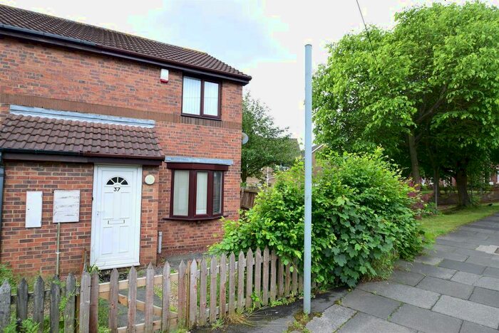 2 Bedroom Semi-Detached House To Rent In Hunters Road, Spital Tongues, NE2
