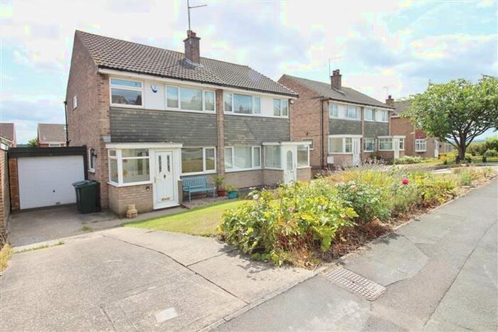 3 Bedroom Semi-Detached House To Rent In Osprey Road, Aston, Sheffield, S26
